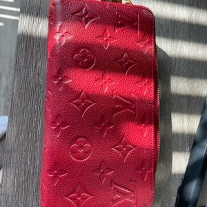 Louis Vuitton Red Vernis Zippy Passport Wallet